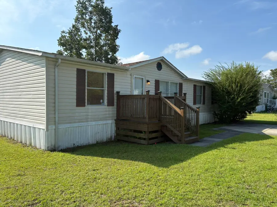 1045 Palm Dr., Conway, SC 29526 - #2