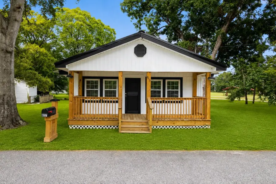 817 Simmons St., Marion, SC 29571 - #2