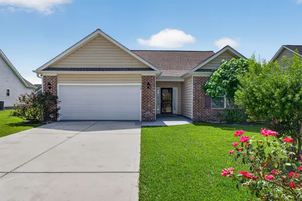 385 Lenox Dr., Conway, SC 29526