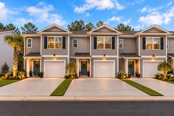 616 Golden Resin Rd #616, Conway, SC 29526