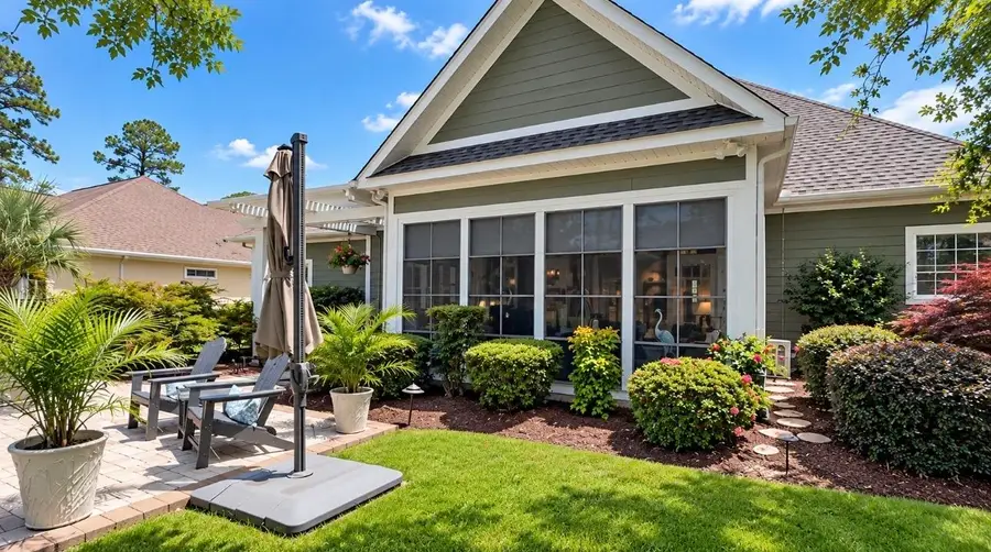 2811 Mcleod Ln., Myrtle Beach, SC 29588 - #3