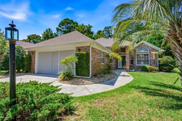 1013 Swan Lake Dr., North Myrtle Beach, SC 29582