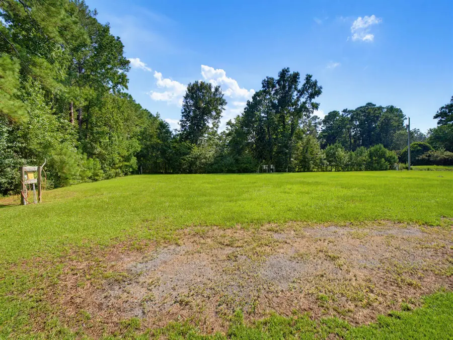 640 N Morgan Ave., Andrews, SC 29510 - #2