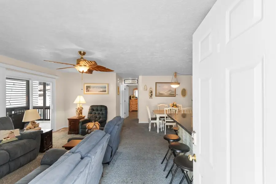2707 Hillside Dr. S, North Myrtle Beach, SC 29582 - #3