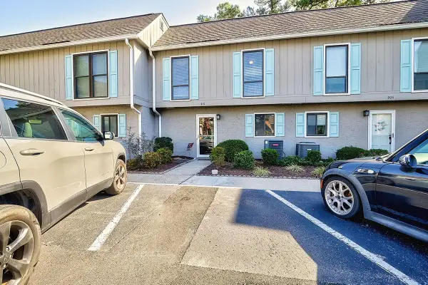 910 Villa Dr. #910, North Myrtle Beach, SC 29582