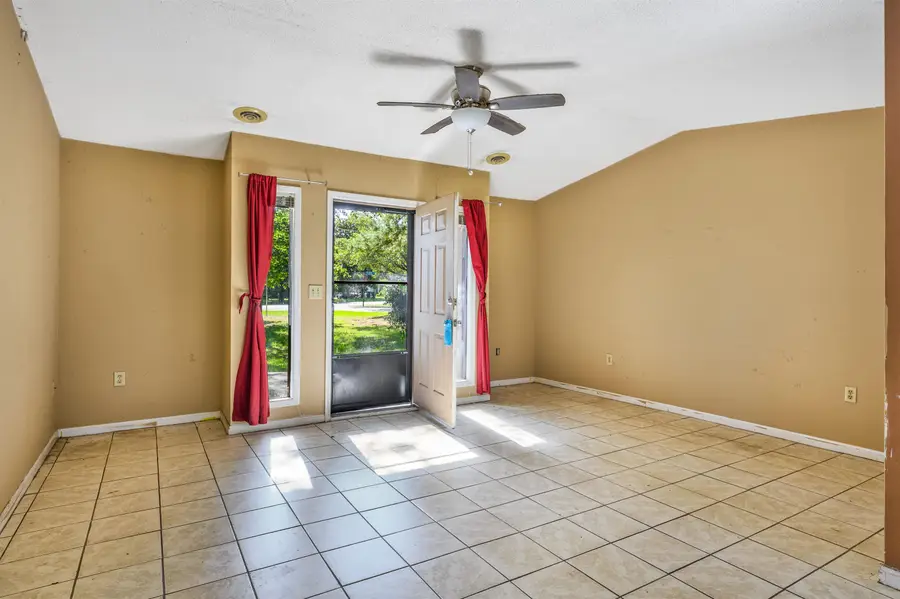 1019 Belle Dr., North Myrtle Beach, SC 29582 - #2