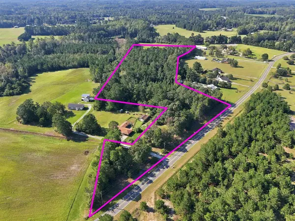 1612 Colts Neck Rd., Loris, SC 29569