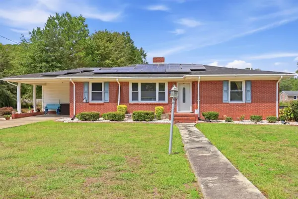 408 South Cedar Ave., Andrews, SC 29510