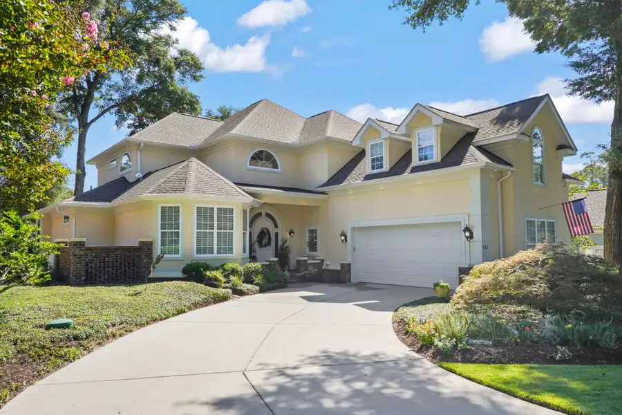 921 Morrall Dr., North Myrtle Beach, SC 29582 - #2
