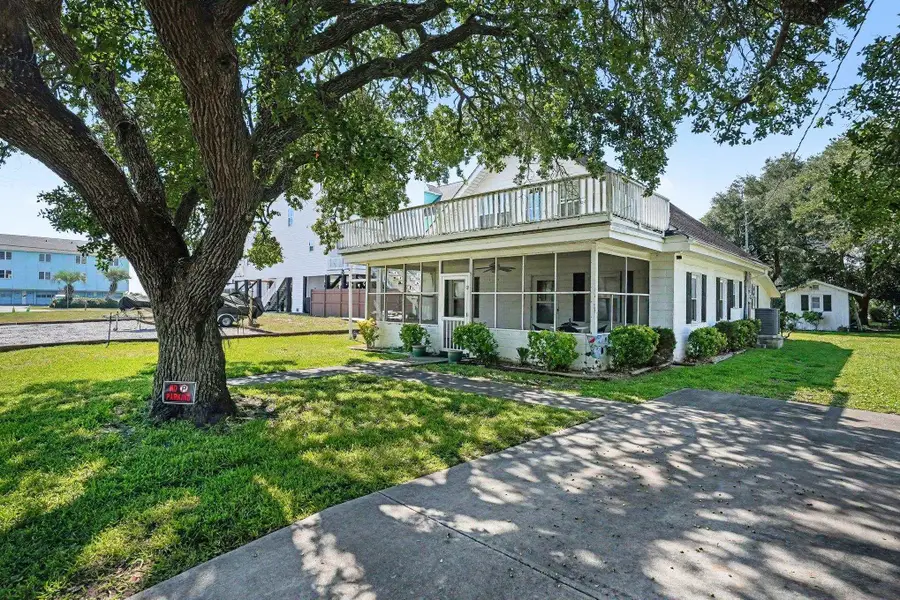 113 N 9th Ave., Surfside Beach, SC 29575 - #3