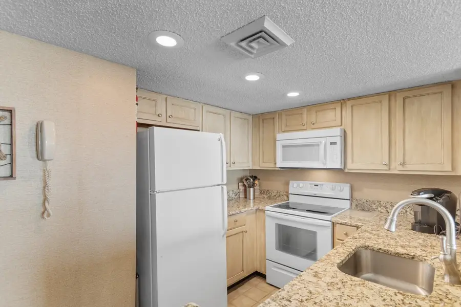 200 76th Ave. N #301, Myrtle Beach, SC 29572 - #3