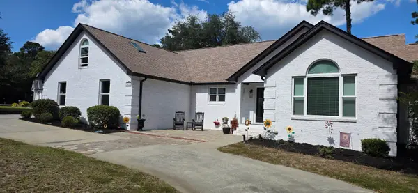 3099 Kings Ct., Little River, SC 29566