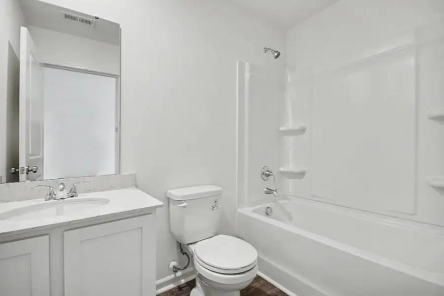 125 Cottonwood Dr., Tabor City, NC 28463 - #2