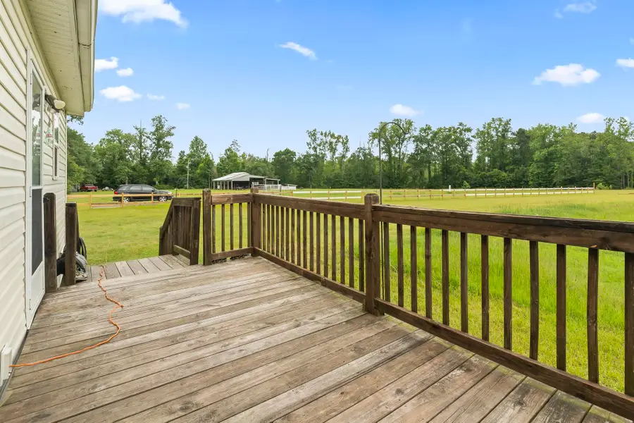 6608 Black Creek Rd., Nichols, SC 29581 - #3