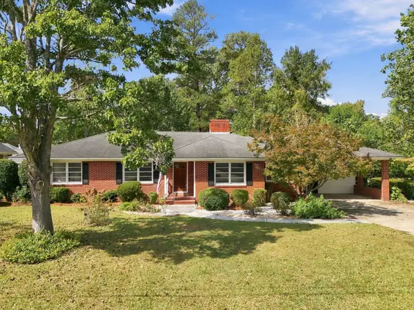 1307 Fairlane Dr, Florence, SC 29505
