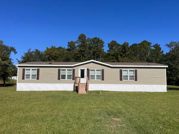 2783 Willowdale Rd., Aynor, SC 29511