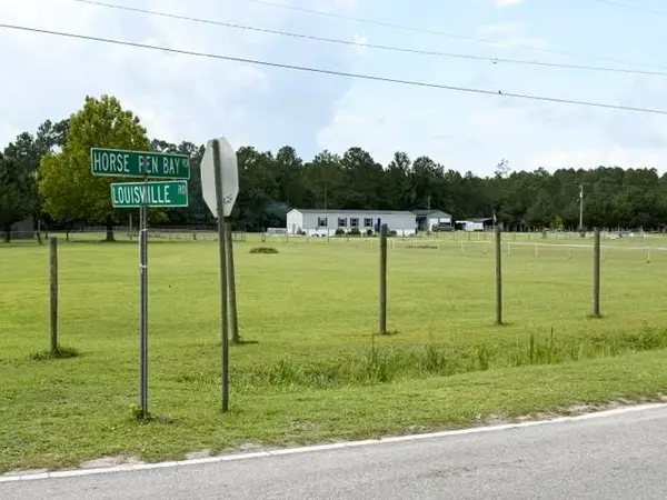 4224 Horse Pen Bay Rd., Aynor, SC 29511