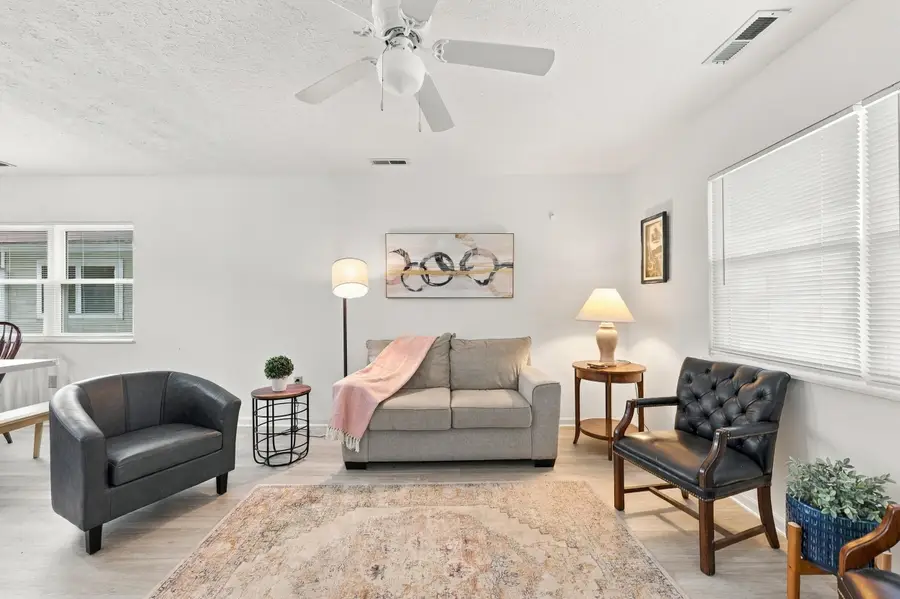 410 35th Ave. N, North Myrtle Beach, SC 29582 - #3