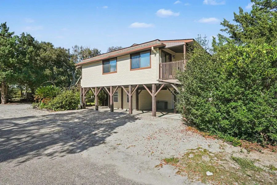 2304 Perrin Dr., North Myrtle Beach, SC 29582 - #3