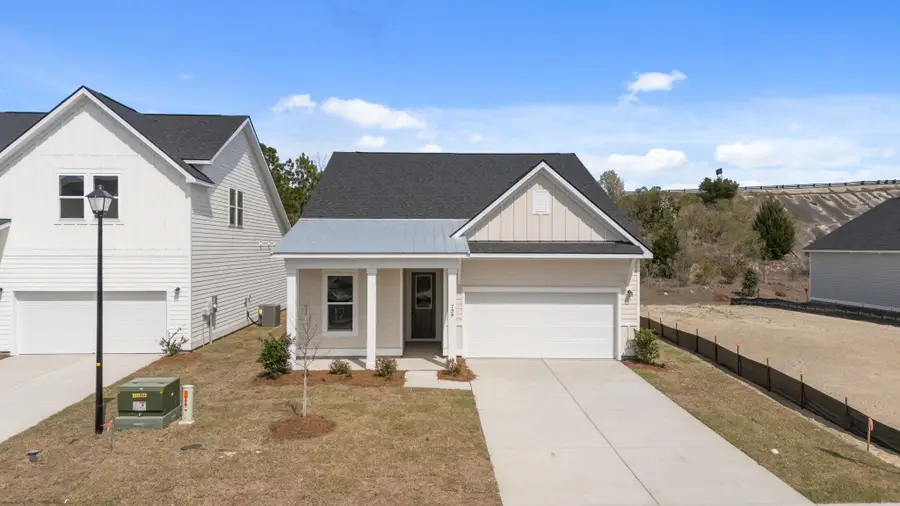 536 Waters Edge Dr., Myrtle Beach, SC 29577 - #3