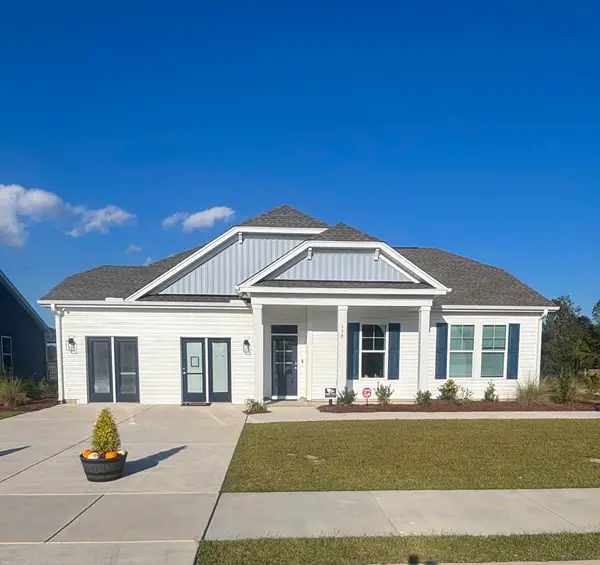 138 River Birch Dr., Loris, SC 29569