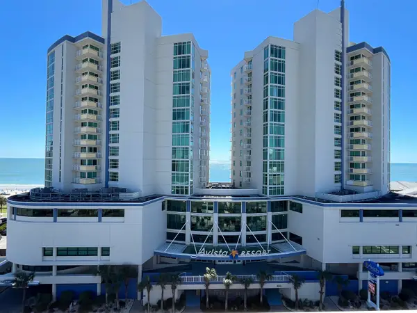 300 N Ocean Blvd. #432, North Myrtle Beach, SC 29582