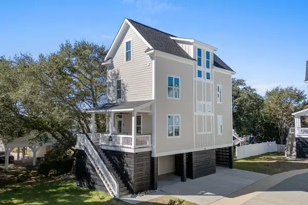 112 Tidal Creek Dr., Murrells Inlet, SC 29576