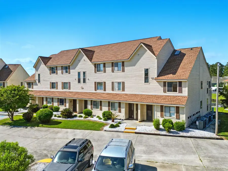 510 Fairwood Lakes Dr. #N16, North Myrtle Beach, SC 29582 - #2