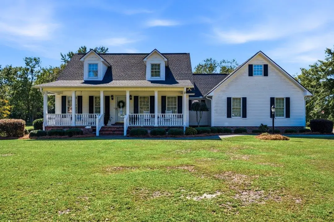 412 Carolina Dr., Loris, SC 29569 - #1