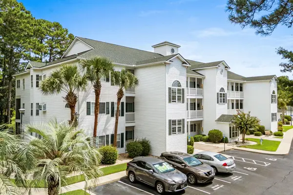 111 Greenside Villas Dr. #A-9, Little River, SC 29566