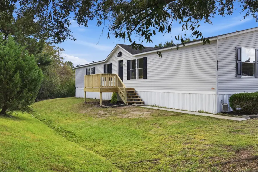 8543 Woodfield Dr., Myrtle Beach, SC 29588 - #2