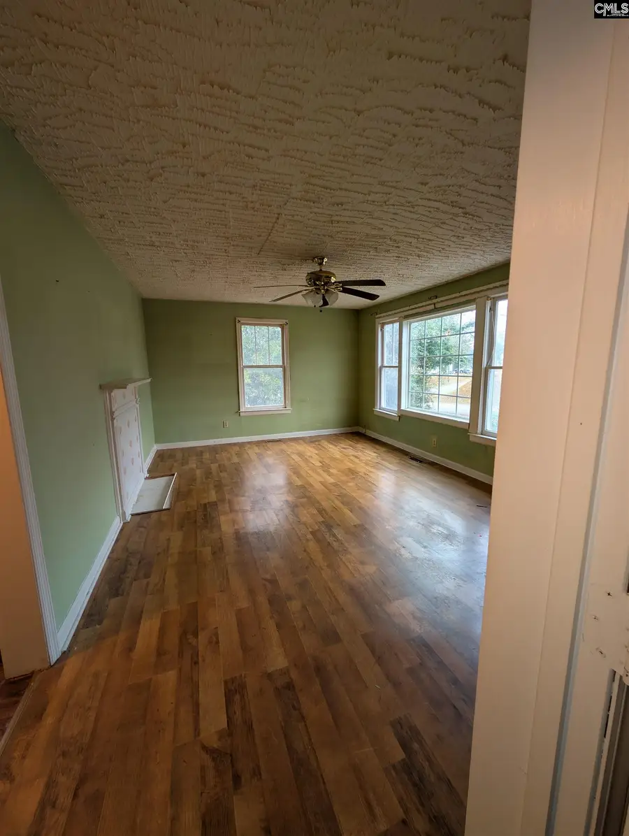 223 Caldwell Street, Newberry, SC 29108 - Image #2