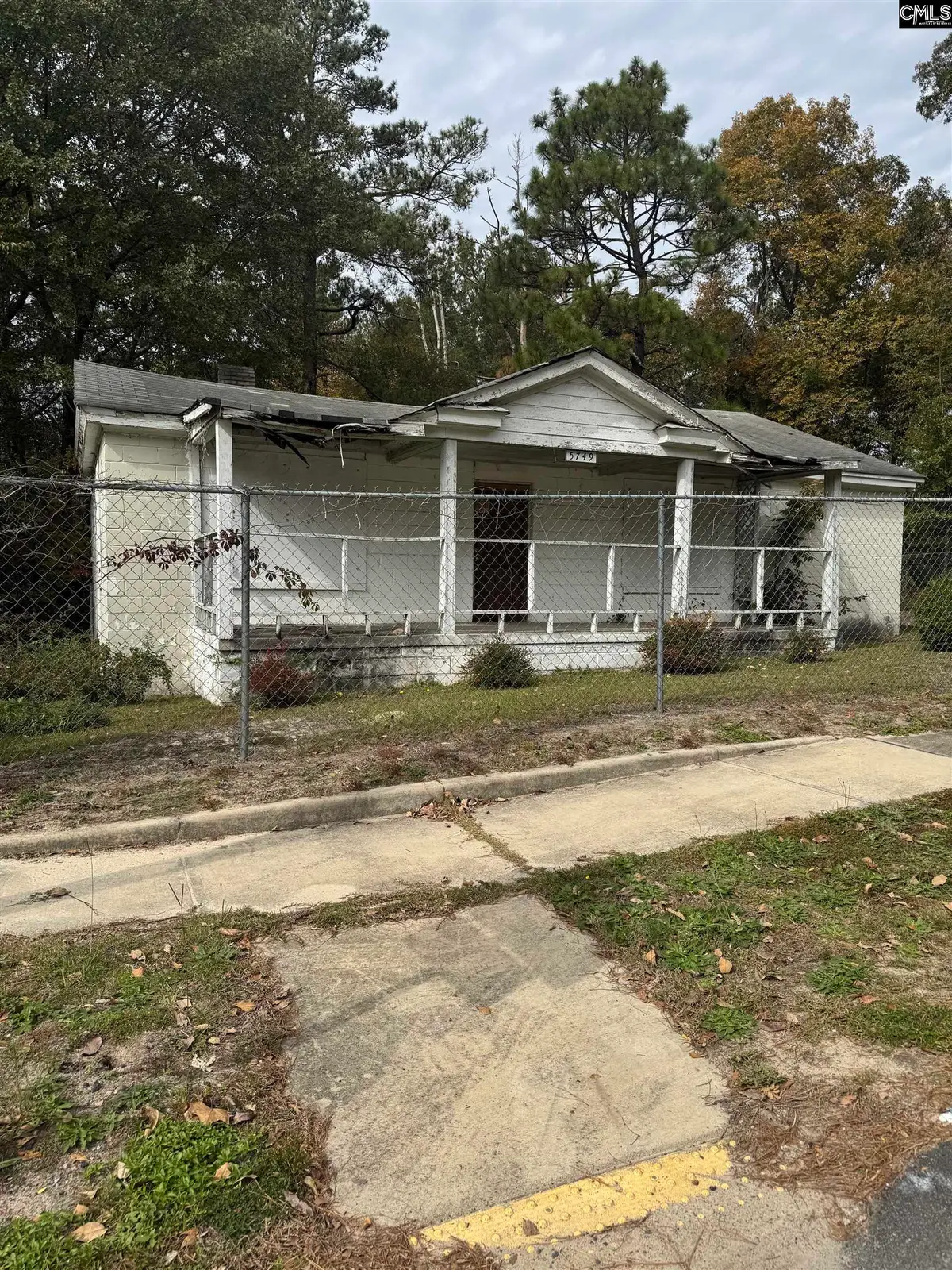 5749 Weston Avenue, Columbia, SC 29203 - Image #1