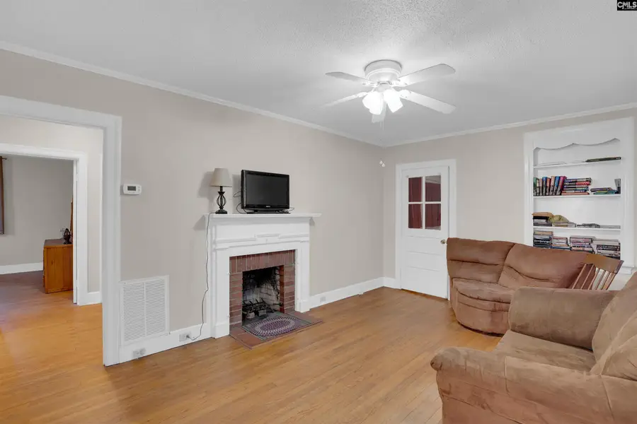 109 E Hampton Street, Camden, SC 29020 - Image #3