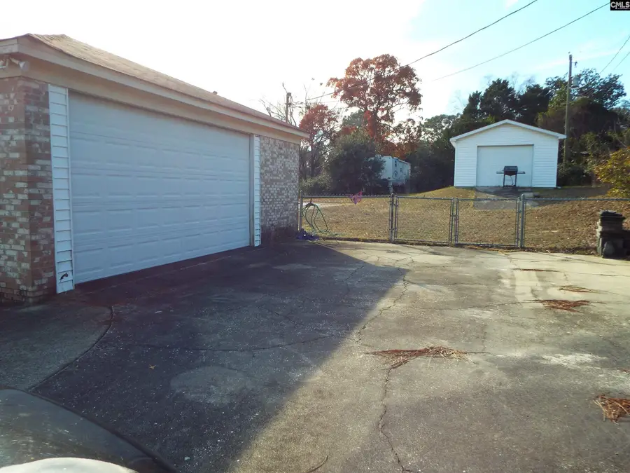 586 Beverly Hills Road Street, Camden, SC 29020 - Image #3