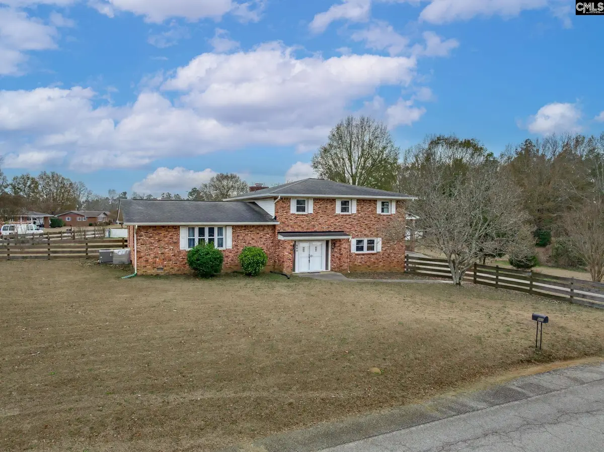 560 Edisto Drive, Batesburg, SC 29006 - Image #1