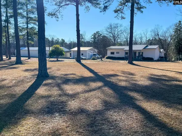 1704 Thunderwood Road, Lugoff, SC 29078