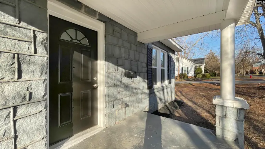 402 W Liberty Street, Winnsboro, SC 29180 - #2