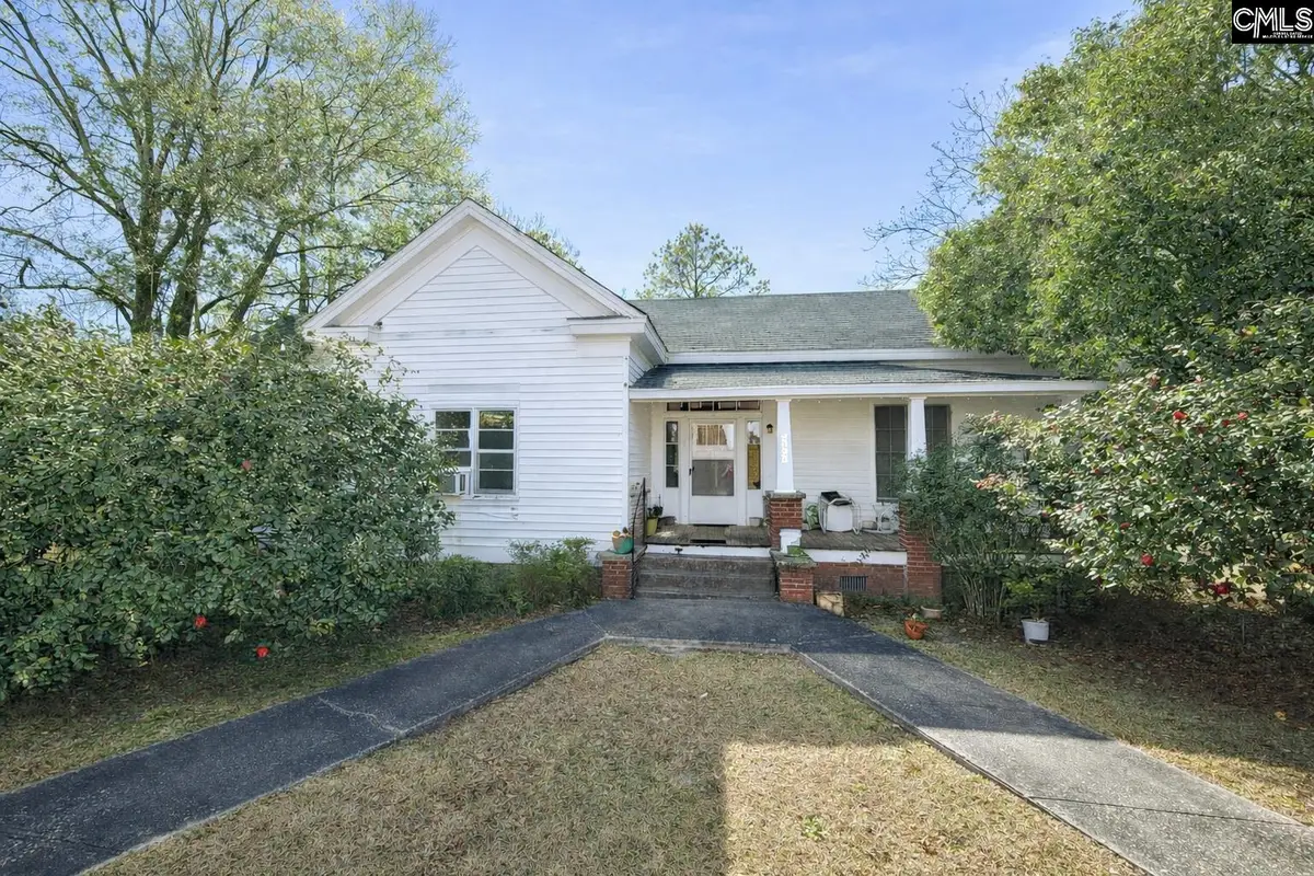 114 E College Street, Bishopville, SC 29010 - #1