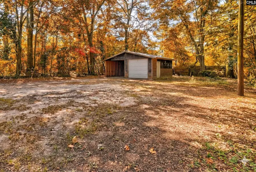 216 Summerland Avenue, Batesburg, SC 29006 - #3