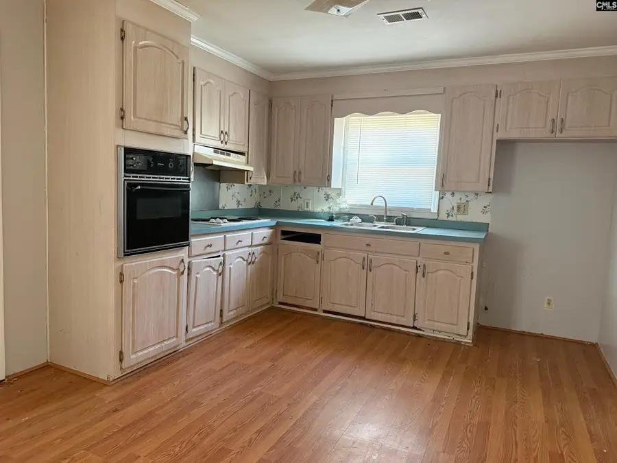 427 Clinton Avenue, Lancaster, SC 29720 - #2