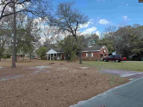 4437 Briarwood Road, Columbia, SC 29205