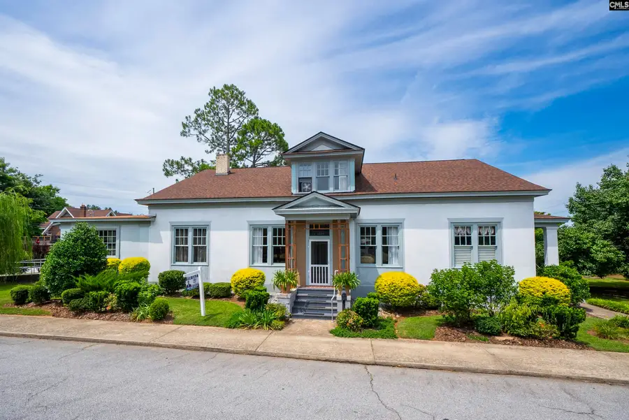 909 College Street, Newberry, SC 29108 - #2