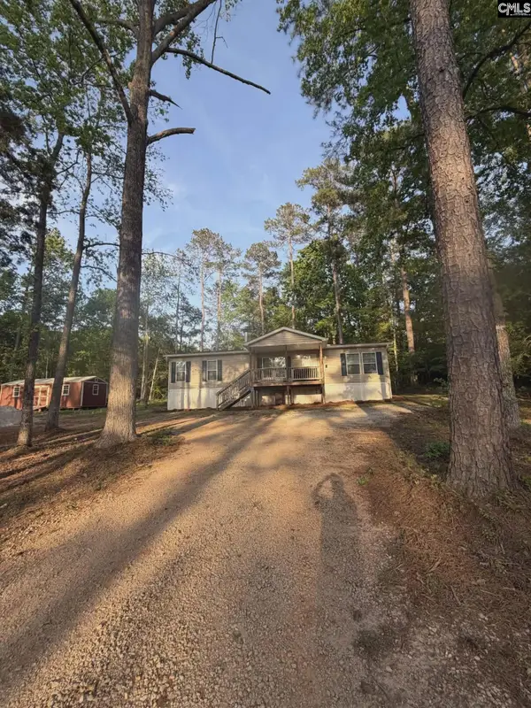 1011 Blacksgate E, Prosperity, SC 29127