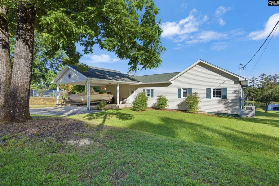 156 Point Circle Road, Prosperity, SC 29127 - #2