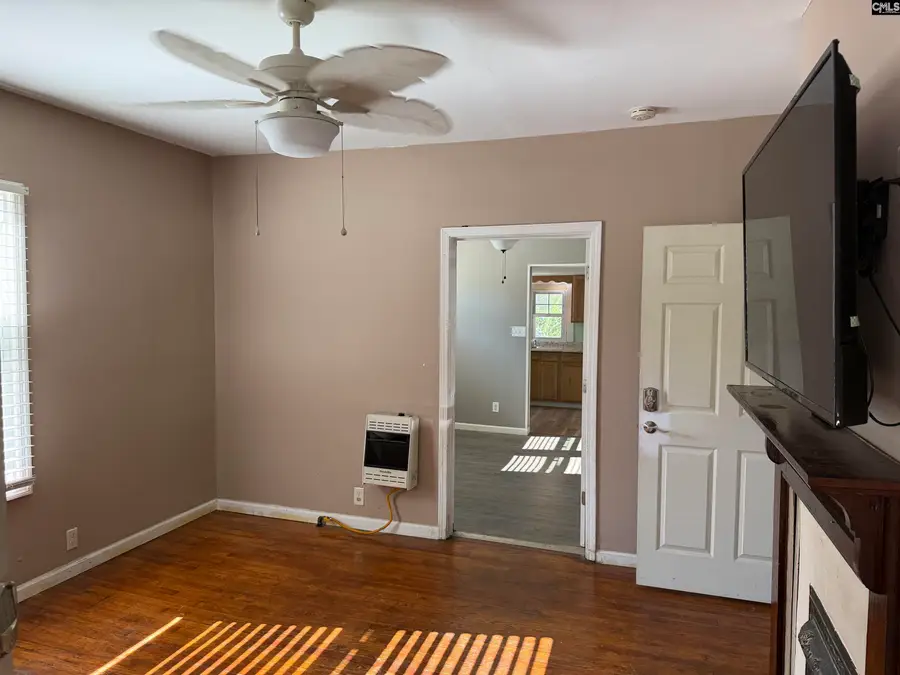2012 Charles St, Newberry, SC 29108 - #3