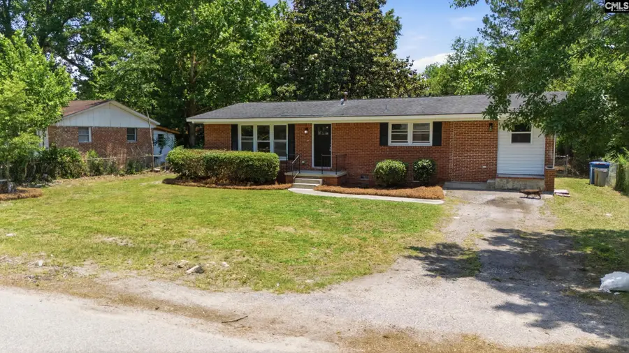 1040 E Sherwood Drive, Sumter, SC 29153 - #3