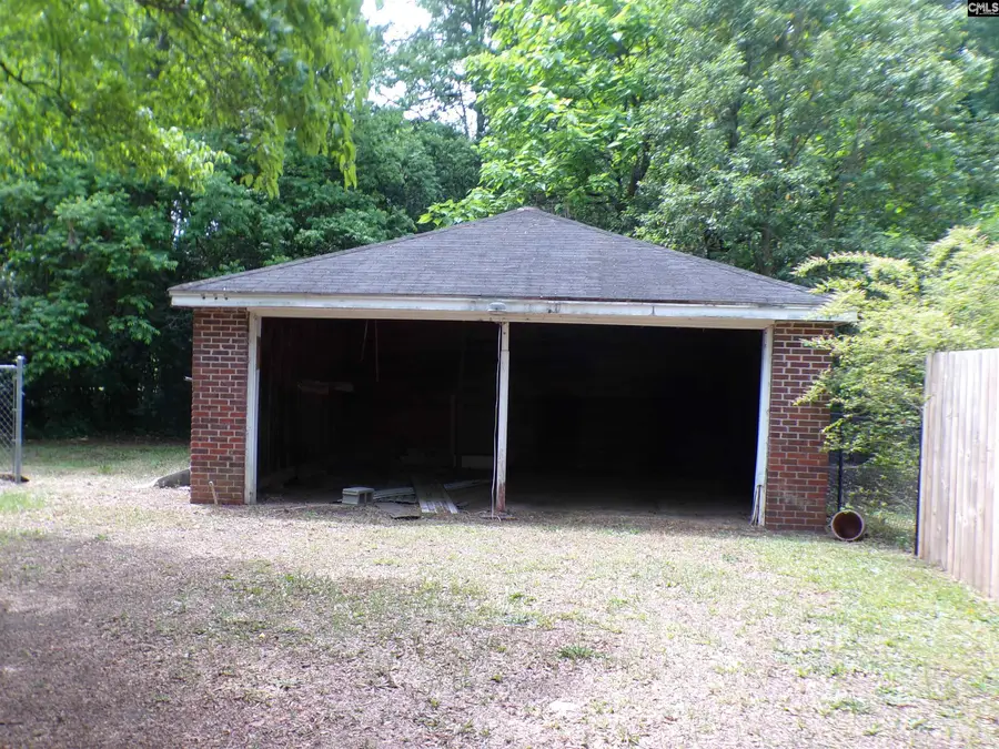 116 Davis Street, Bishopville, SC 29020 - #2