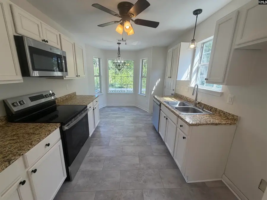 218 Stonewood Drive, West Columbia, SC 29170 - #2