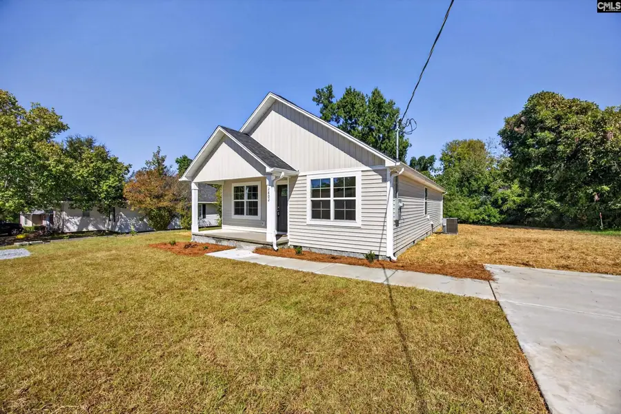 2802 Hunt Avenue, Newberry, SC 29108 - #2